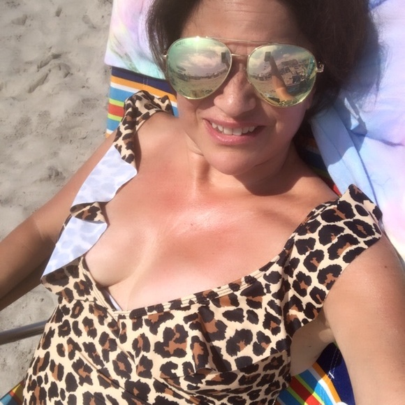 Meet your Posher, Maureen - Picture 4 of 5